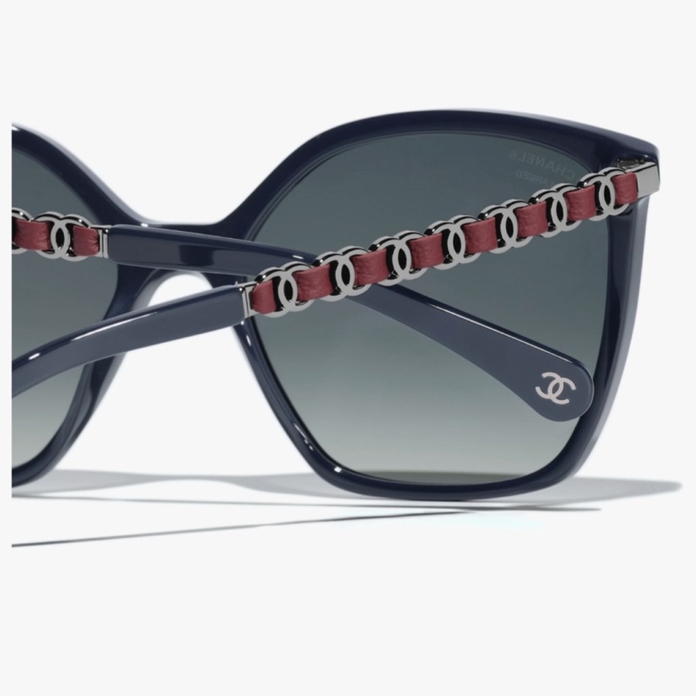 CHANEL Square Frame CH 5546Q 1462/K4 Navy Blue/Maroon calf Sunglasses